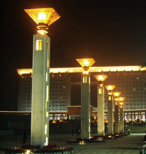 廣場(chǎng)景觀燈夜景照明案例效果圖