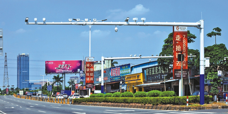 道路交通警察攝像監(jiān)控立桿