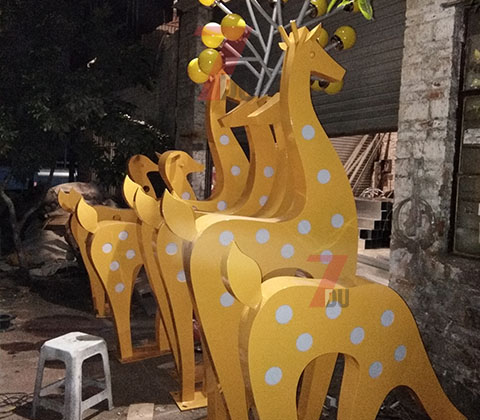 公園\廣場梅花鹿造型景觀燈生產(chǎn)實拍1