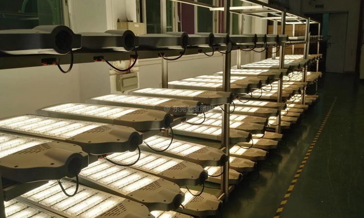 QDLED-LD025-300W�X�Ͳ�ģ�MLED·���^�ϻ���